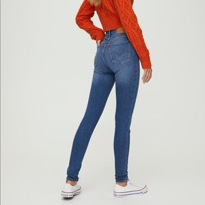 Levi’s Mile High Super Skinny Jeans.